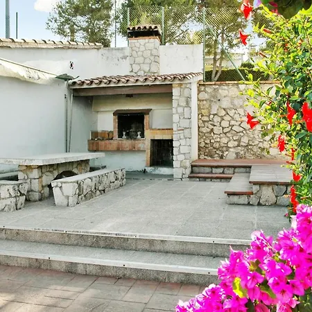 Spacious In With Private Pool *