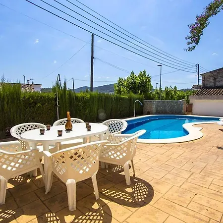 Spacious In With Private Pool Appartamento